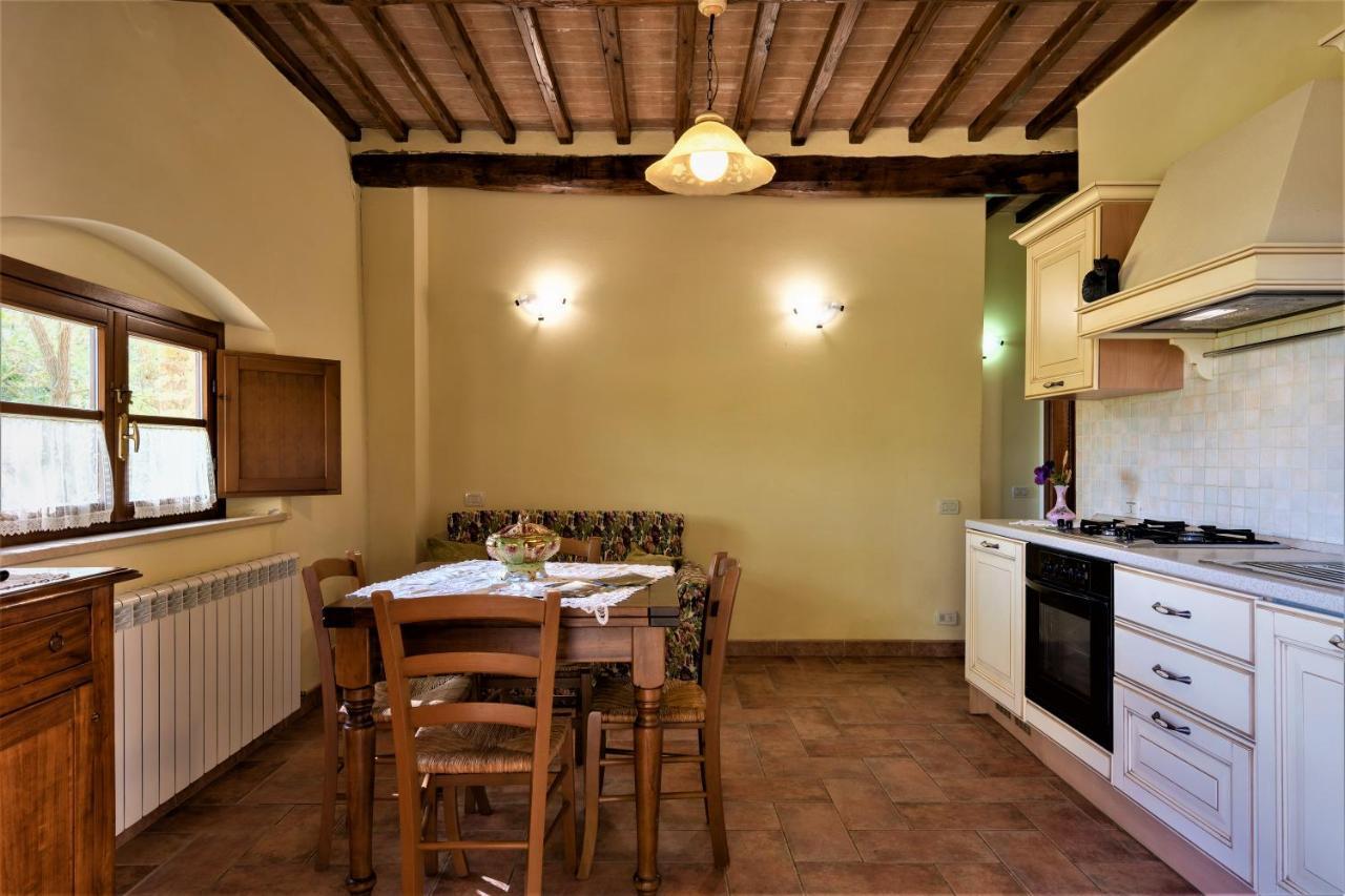 Borgo Il Villino Pensionat Casole dʼElsa Eksteriør billede